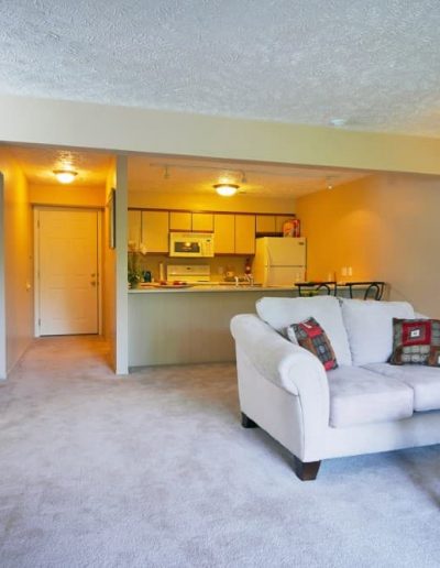 fairfax-apartments-for-rent-in-west-lansing-delta-township-mi-gallery-3